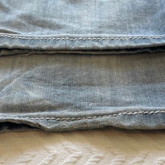 BKE Men's 30R Jake Straight Jeans Faded Light Blue Denim Stretch White Stitch - Picture 8 of 15